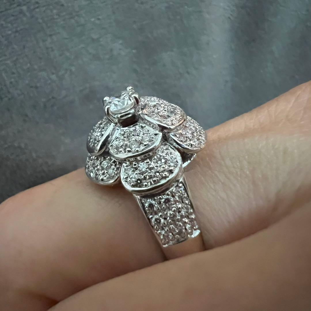 ⭕️最終価格⭕️フラワーデザインpt900ダイヤモンドリング　１6号