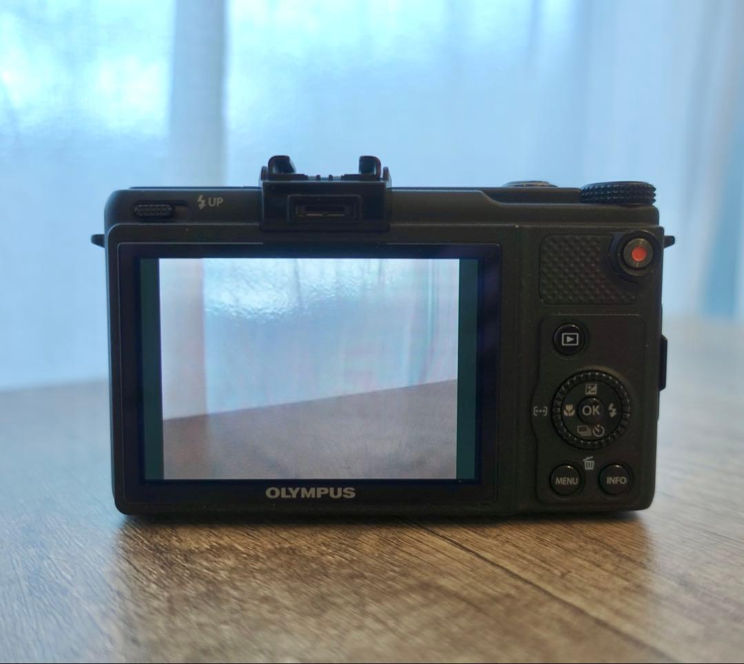 OLYMPUS XZ 1 ブラック