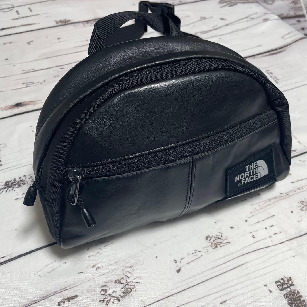 【本革美品】Supremeノースフェイス レザーバッグ　ボディバッグ　ポーチ