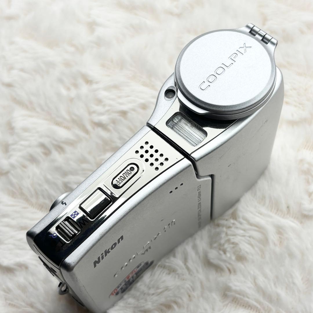 動作良好 Nikon COOLPIX S10 VR シルバー