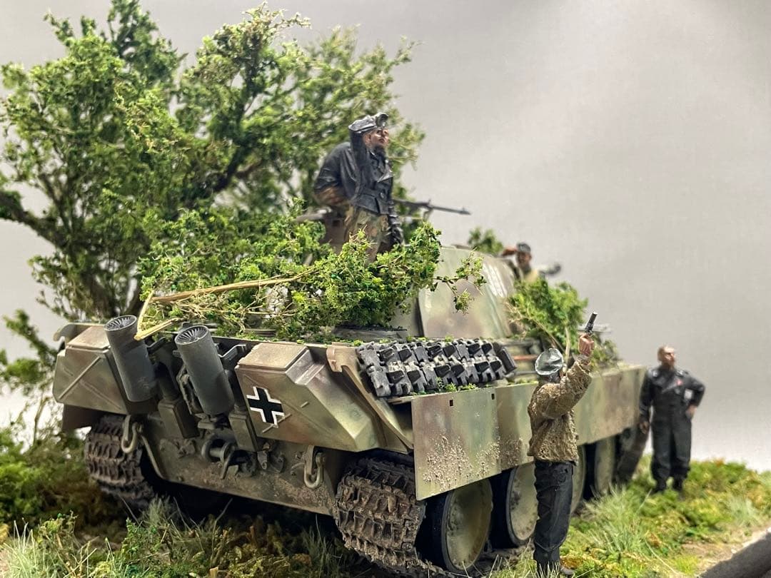戦車ジオラマ　1/35 ドイツ　パンターG型と戦車兵