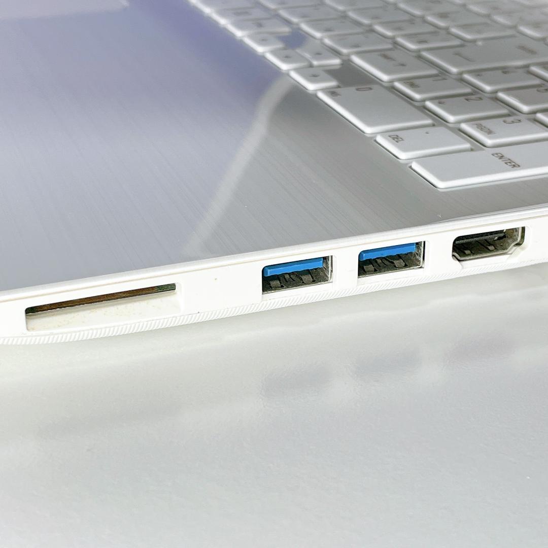 Corei7✨ブルーレイOK✨快速SSD✨Win11東芝白カメラ付ノートパソコン