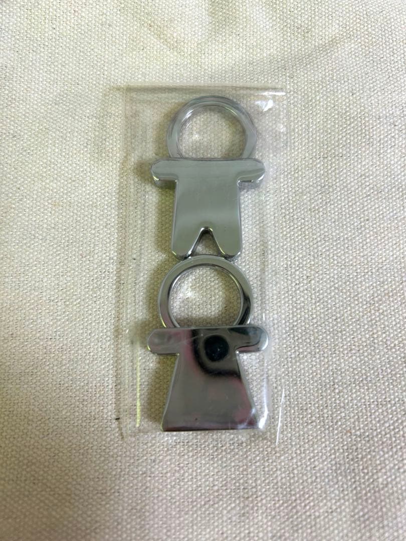 【限定セール】LOUIS VUITTON メタルキーホルダー 未使用