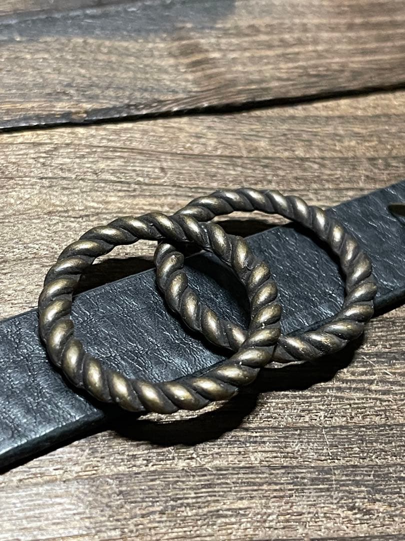 オーダー品　スタッズナローロングベルト　リングベルト　アンティークゴールド