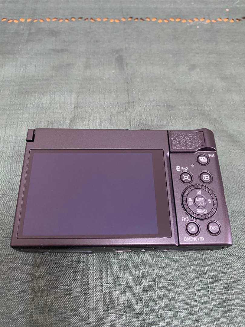 Panasonic LUMIX DC-TZ99 ストラップ付き　最終価格