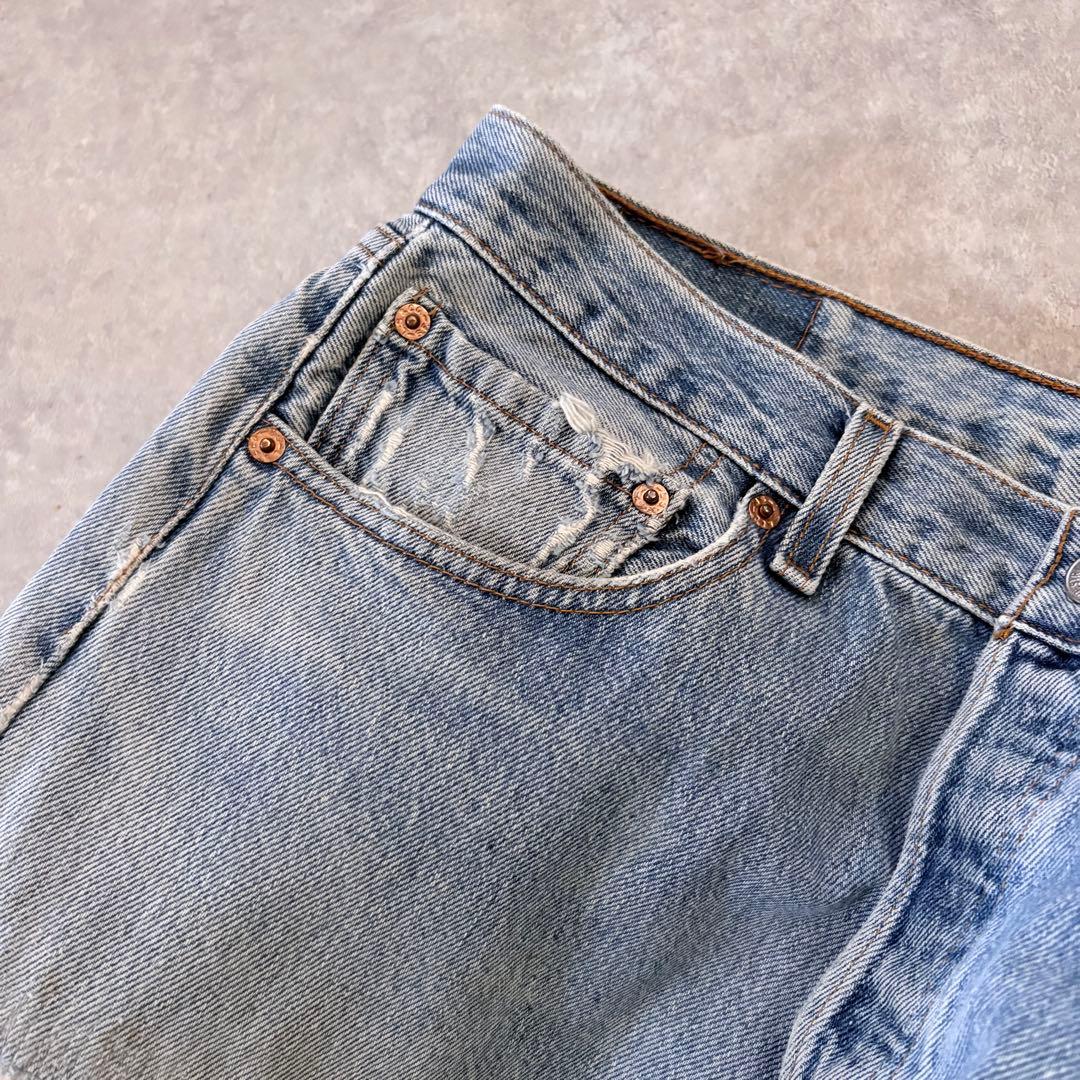 90s Levis 501 Made in USA 33×32