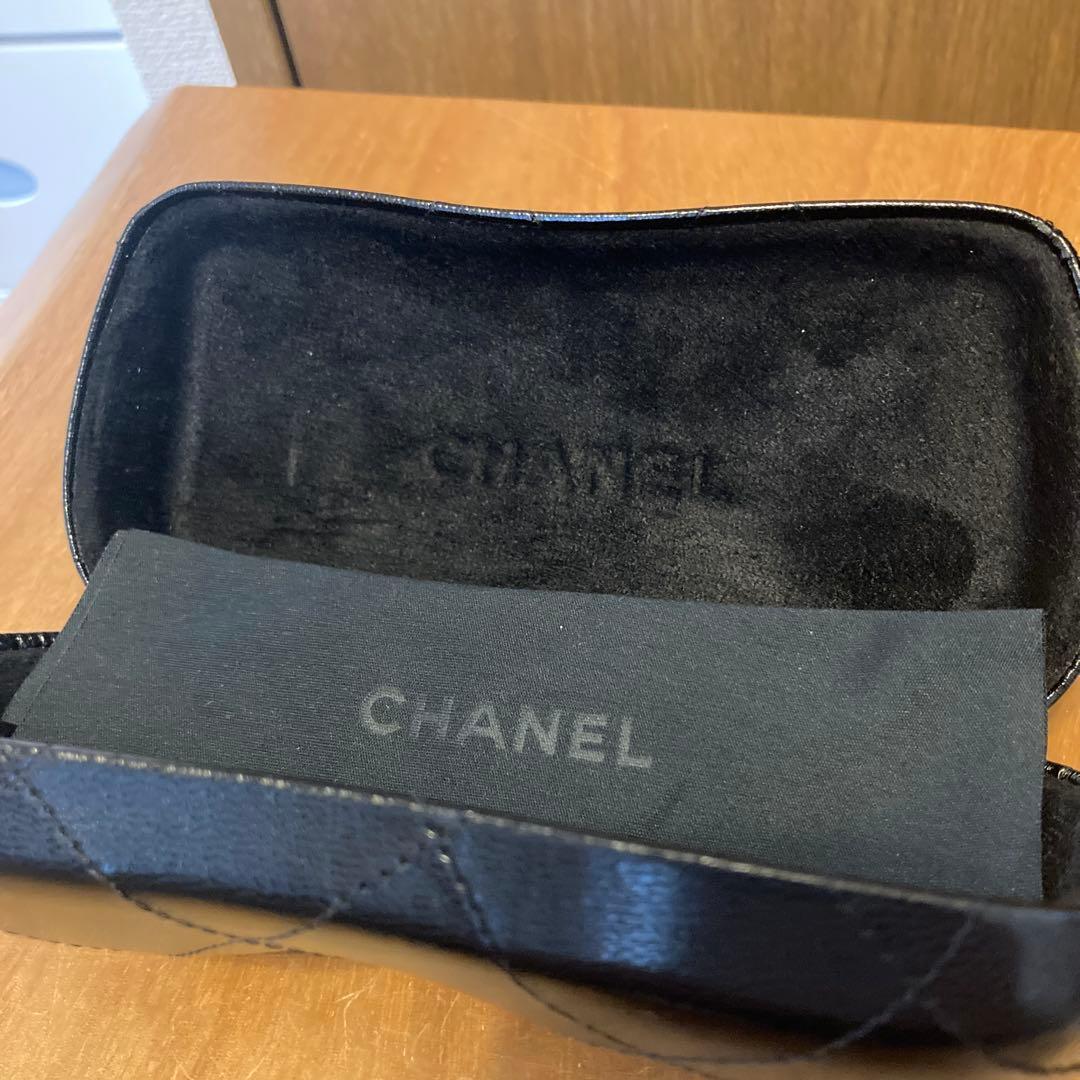 Chanel サングラス ブラウン