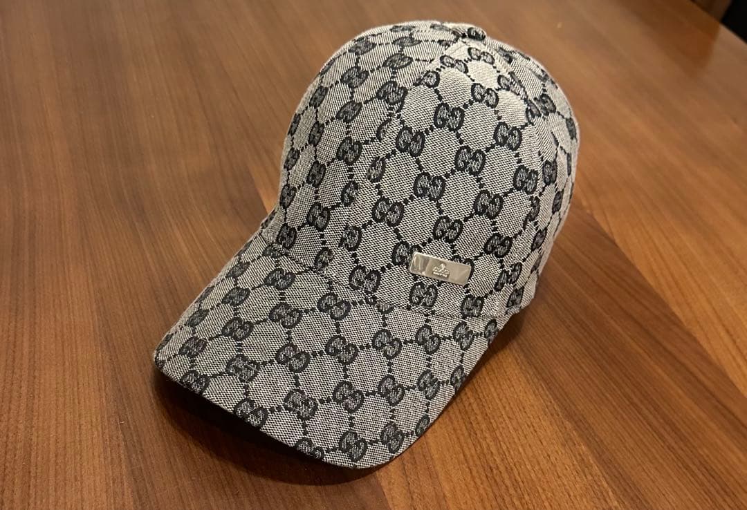 グッチ　GUCCI　キャップ　CG柄