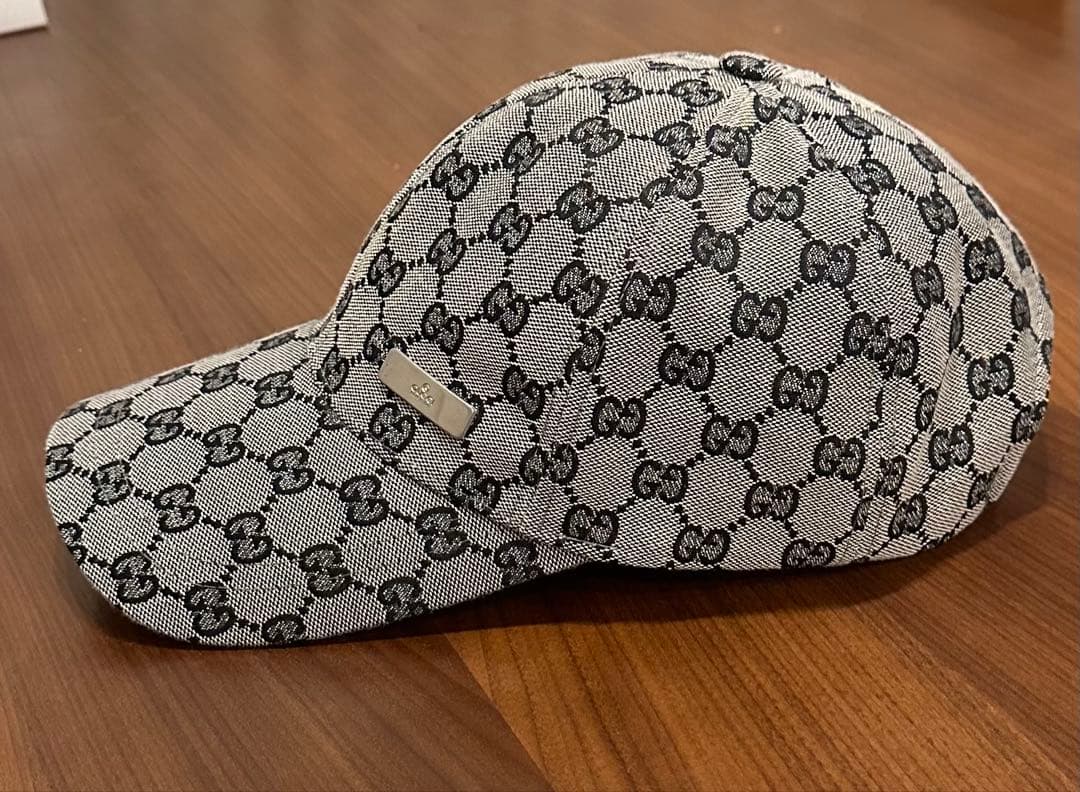グッチ　GUCCI　キャップ　CG柄