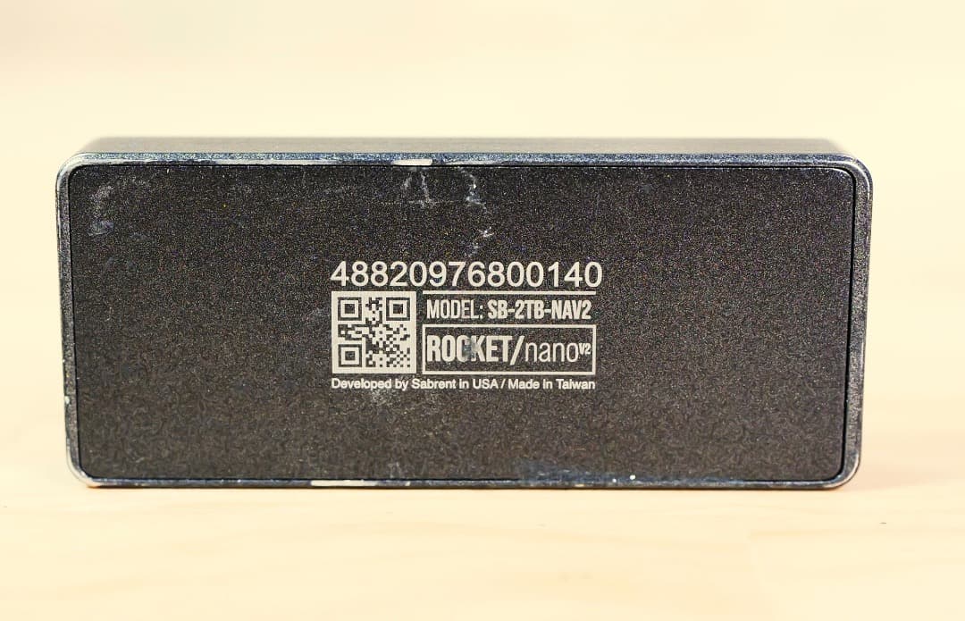 外付けハードディスク・ドライブ SABRENT ROCKET nano V2 SSD 2TB USB 3.2