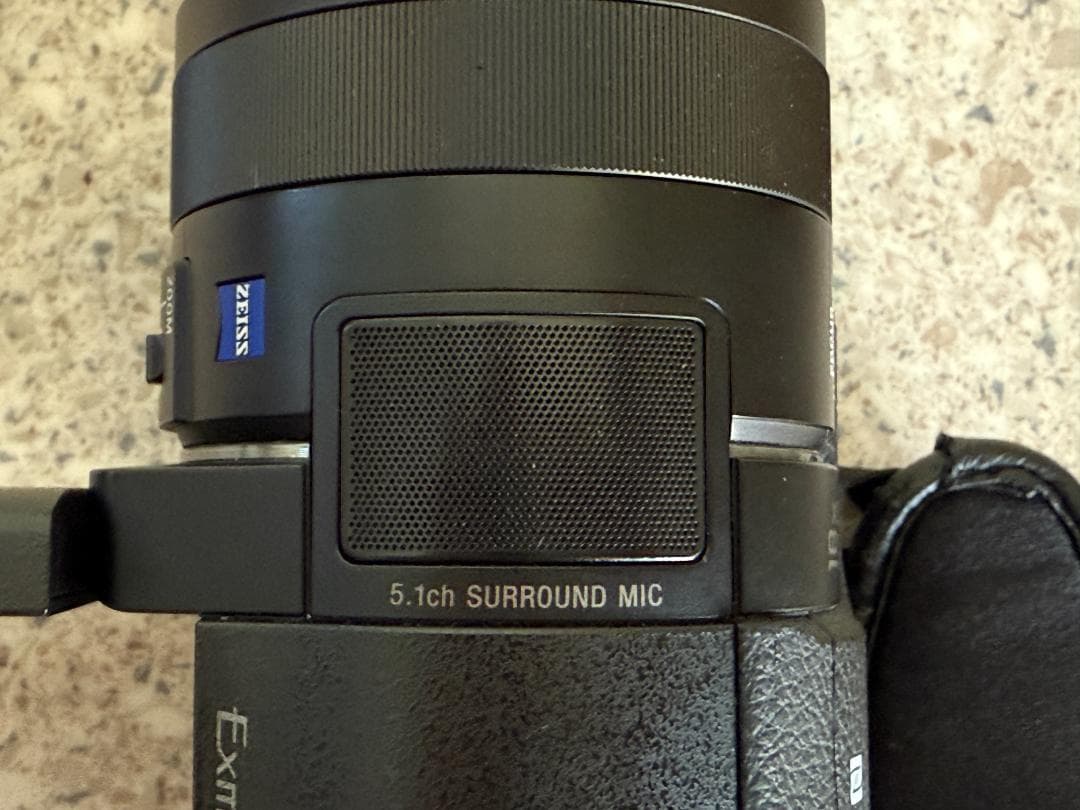 【完動品】SONY FDR-AX100（本体＋付属品＋レンズ）