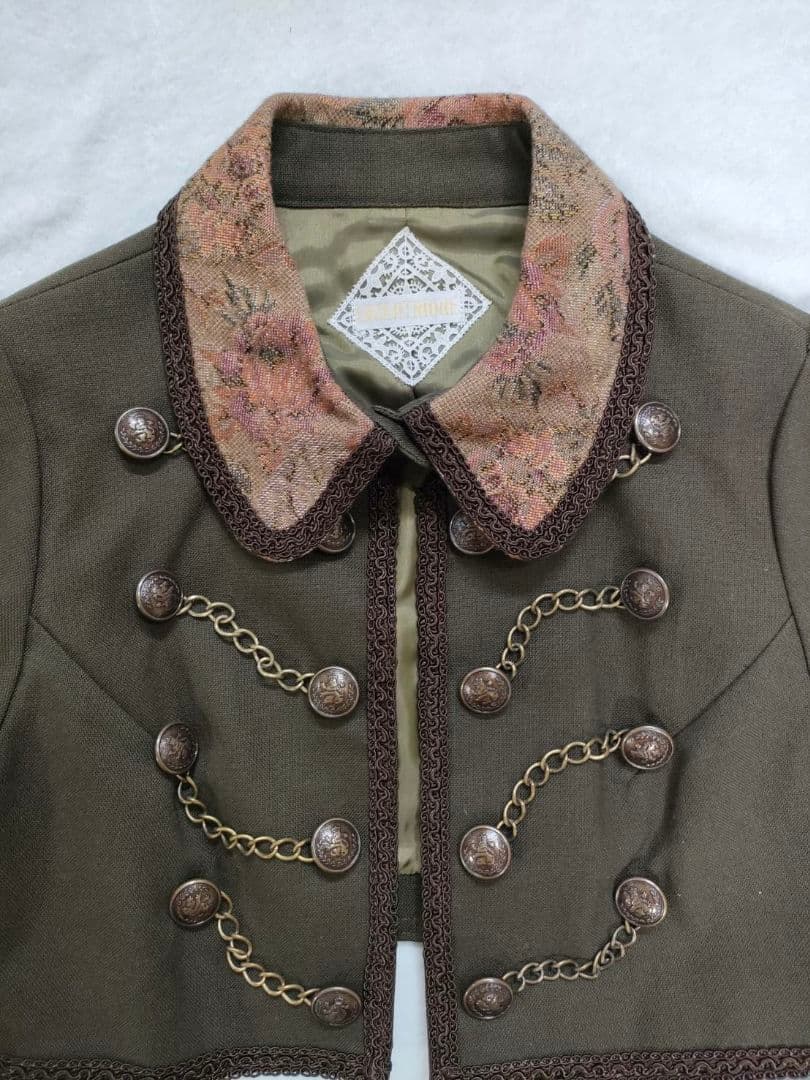 EXCENTRIQUE　エクサントリーク　オリーブ色 クロップドジャケット