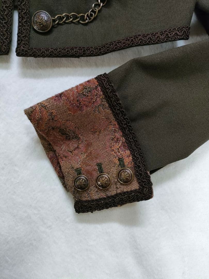 EXCENTRIQUE　エクサントリーク　オリーブ色 クロップドジャケット