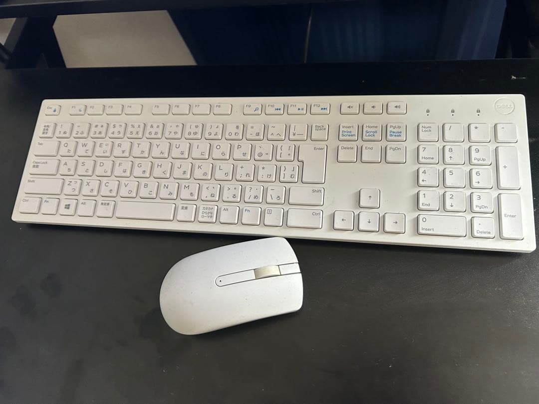 DELL デスクトップ 一体型 パソコン 24 inspirion i5 12G