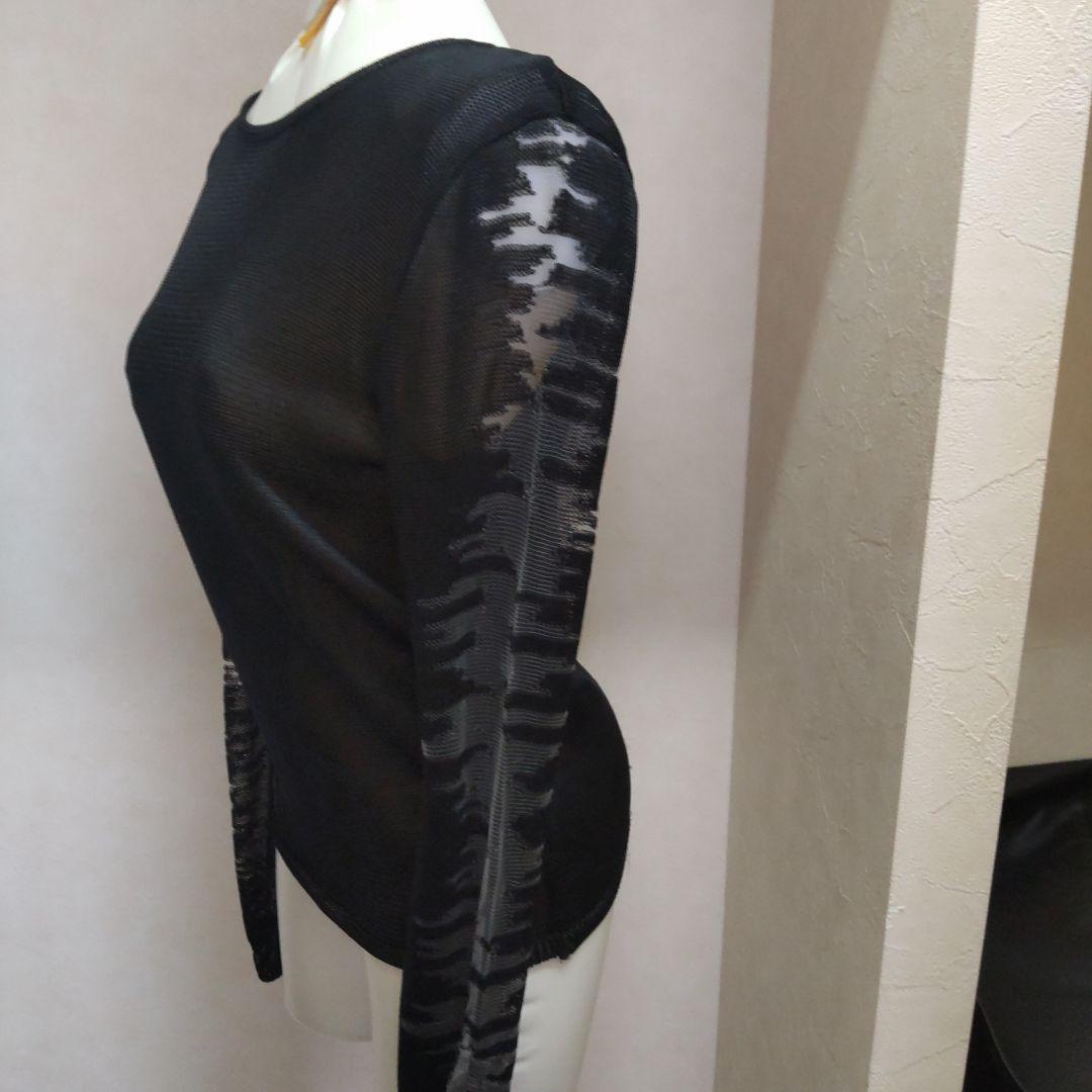 ヴェルサーチ ブラックニット