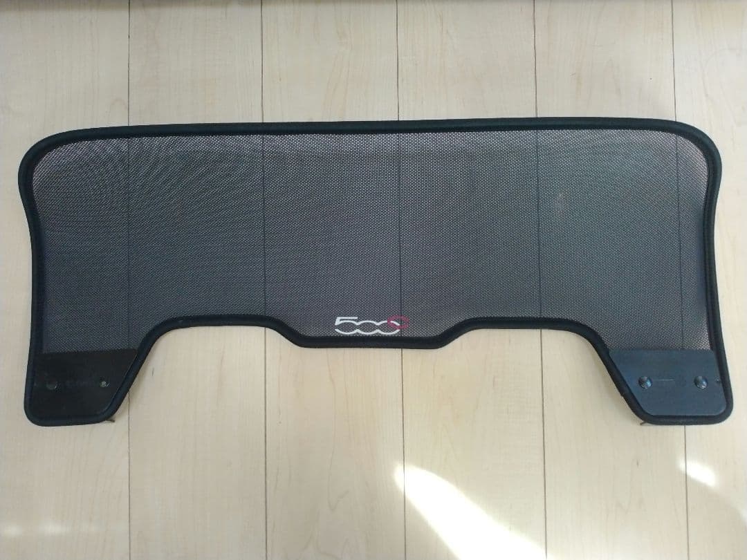 フィアット500C 純正ウインドデフィレクター