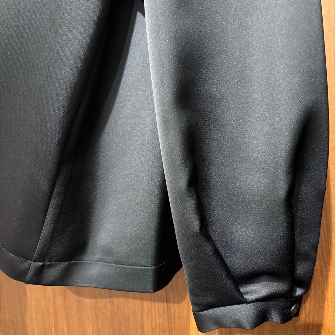 OHGA サテンブラウス スタンドフリル ブラック