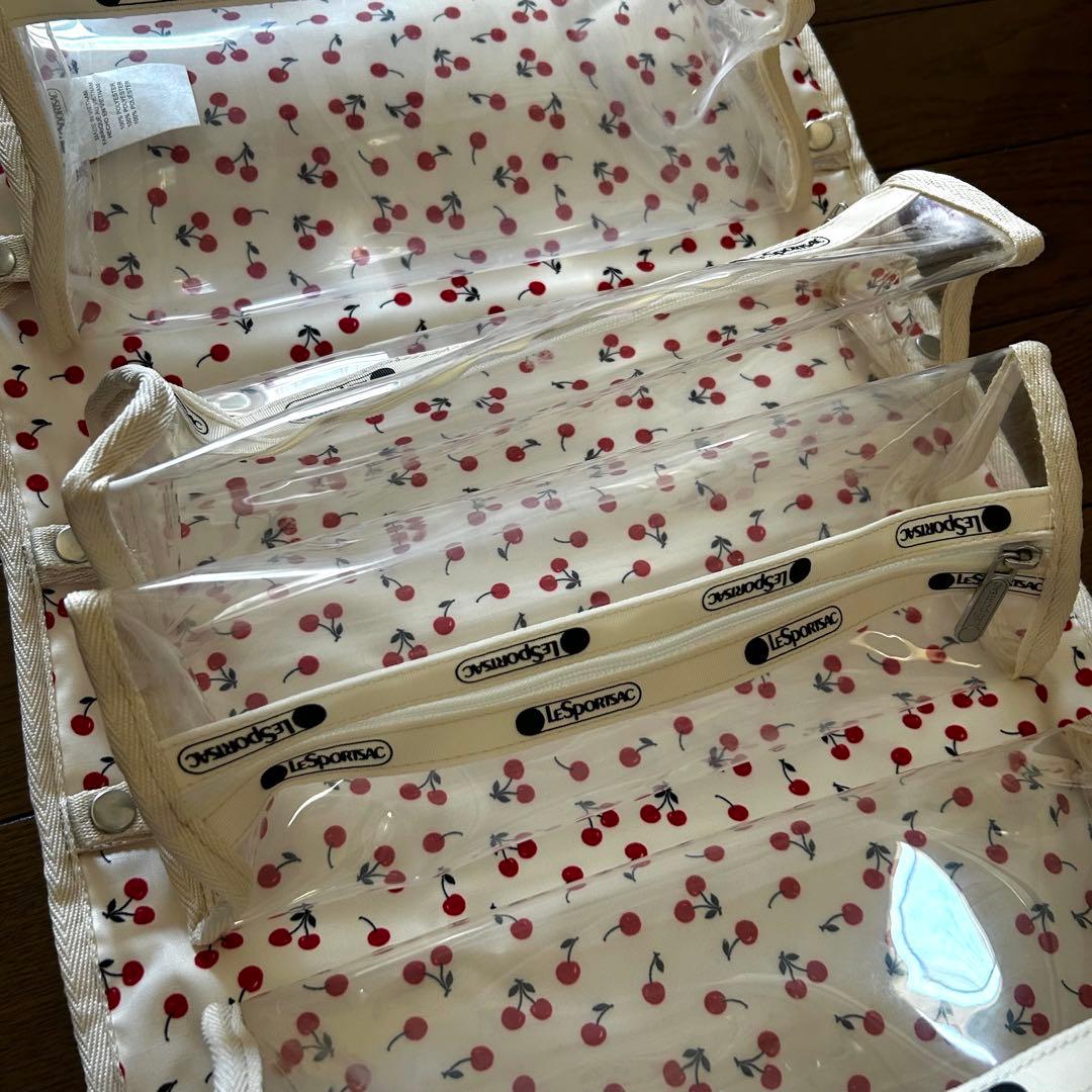 神崎恵コラボ♡レスポートサック　ビューティーロールポーチ　チェリーレッドキルト