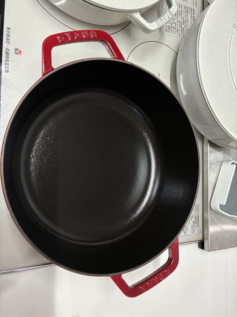 STAUB　ストウブ　両手鍋 レッド 約26cm