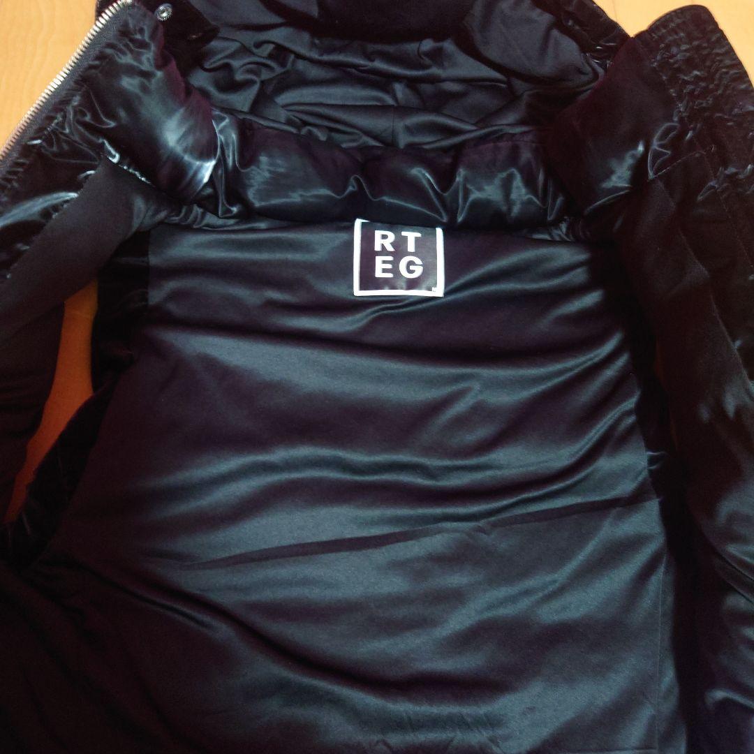 アダムスジャグラー フード付きダウンベスト 黒 美品