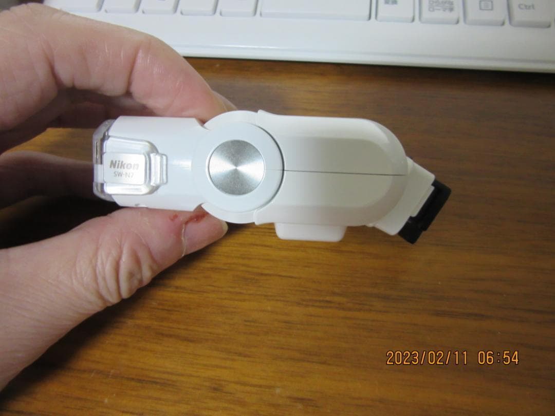 ニコン 　SPEEDLIGHT　SB-N7　ホワイト