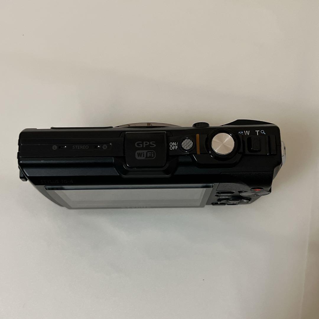 OLYMPUS Tough TG-4　ブラック　オリンパス