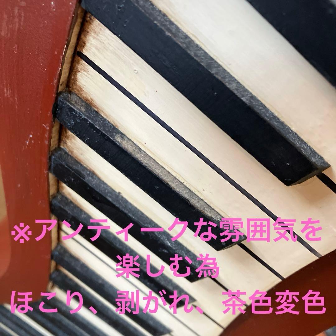 ピアノ鍵盤（両面）デザイン6段棚最大90枚 CD 収納 アンティーク調 店舗什器