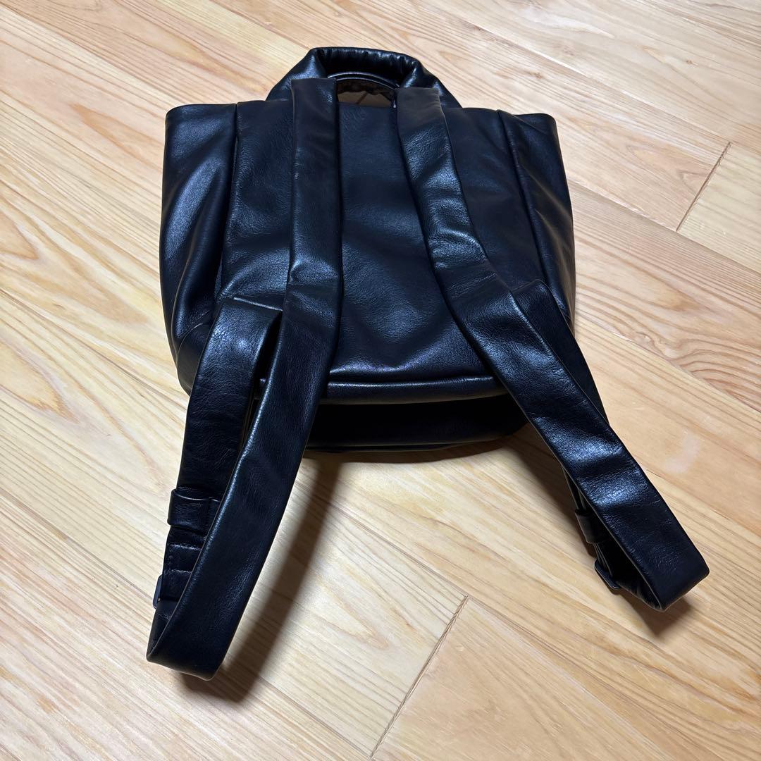 CAMPER ブラックレザー リュック・２ウェイ