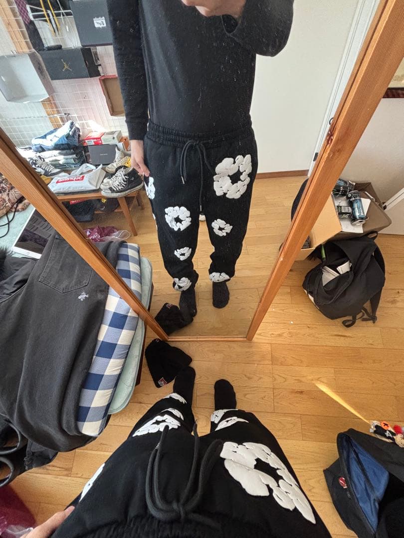 DENIMTears 花柄プリント ジョガーパンツ 黒