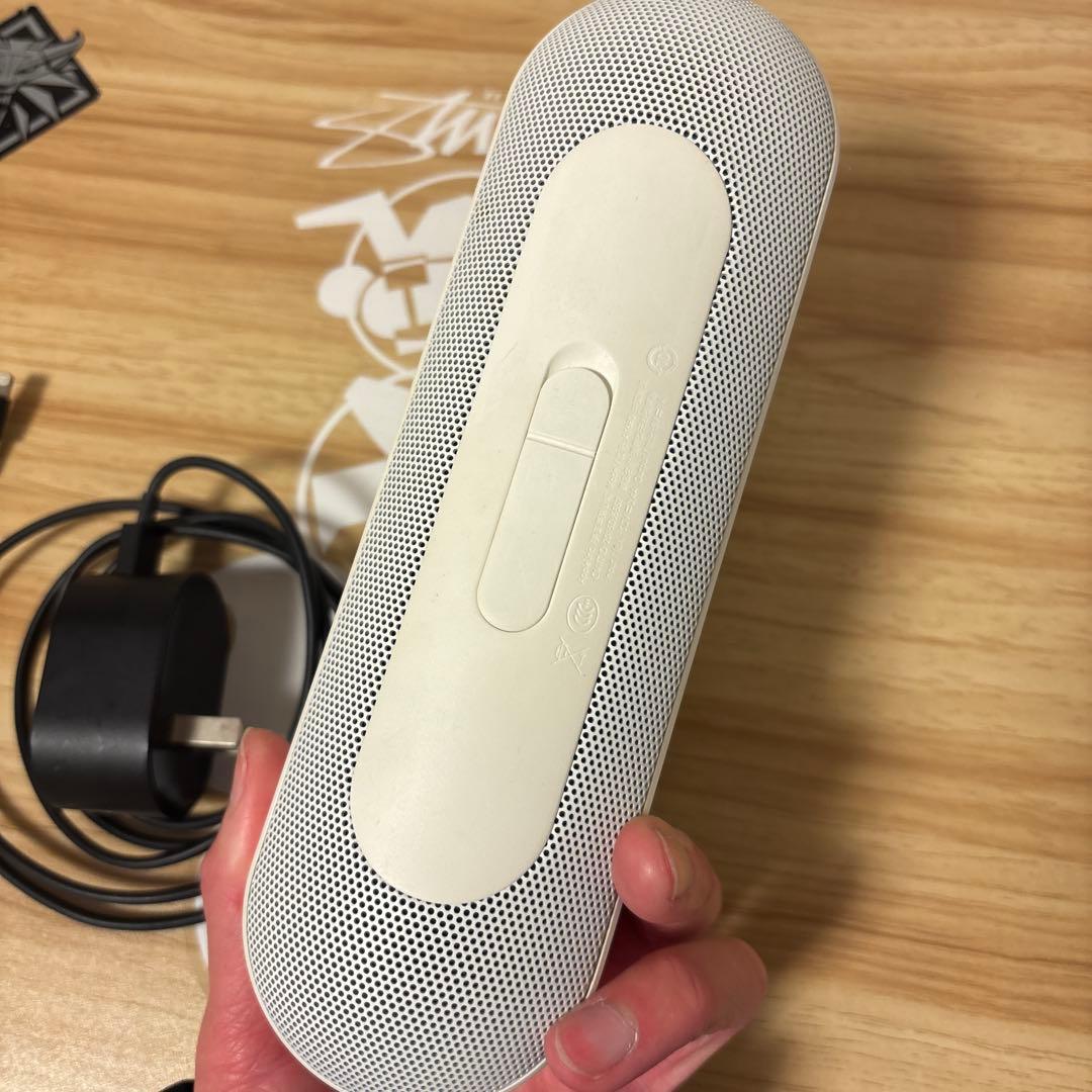 Beats by Dr Dre BEATS PILL+ WHITE 箱無し