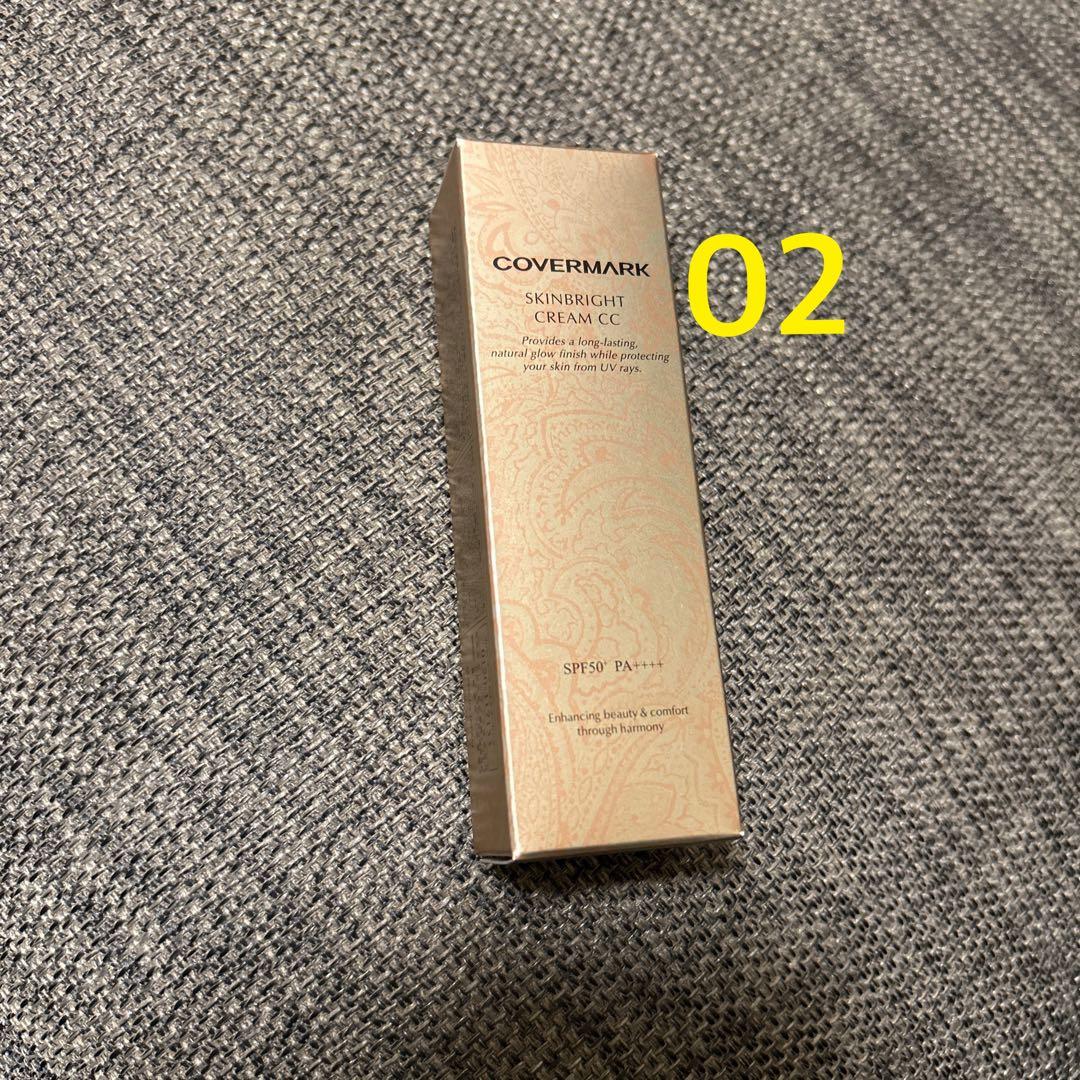 あーちゃん様⚫︎新品　カバーマークスキンブライトクリームCC とフローレスフィット