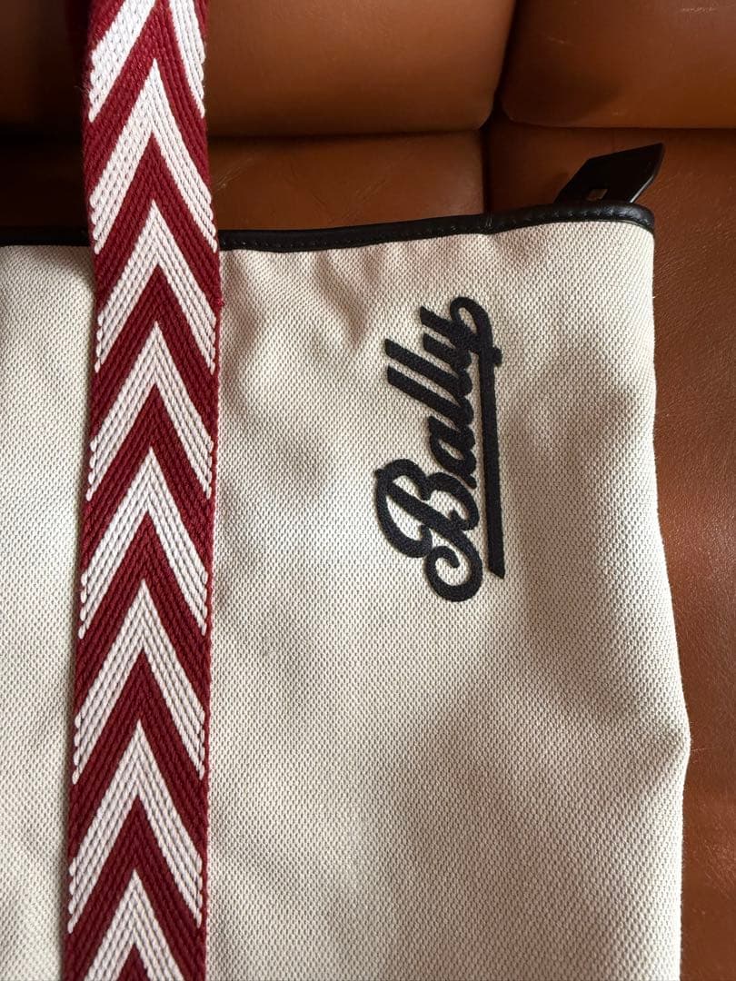 Bally トートバッグ ベージュ　未使用品