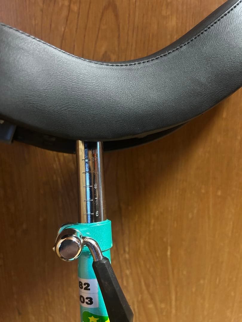 ミヤタ フラミンゴ 競技用一輪車 18×1.75