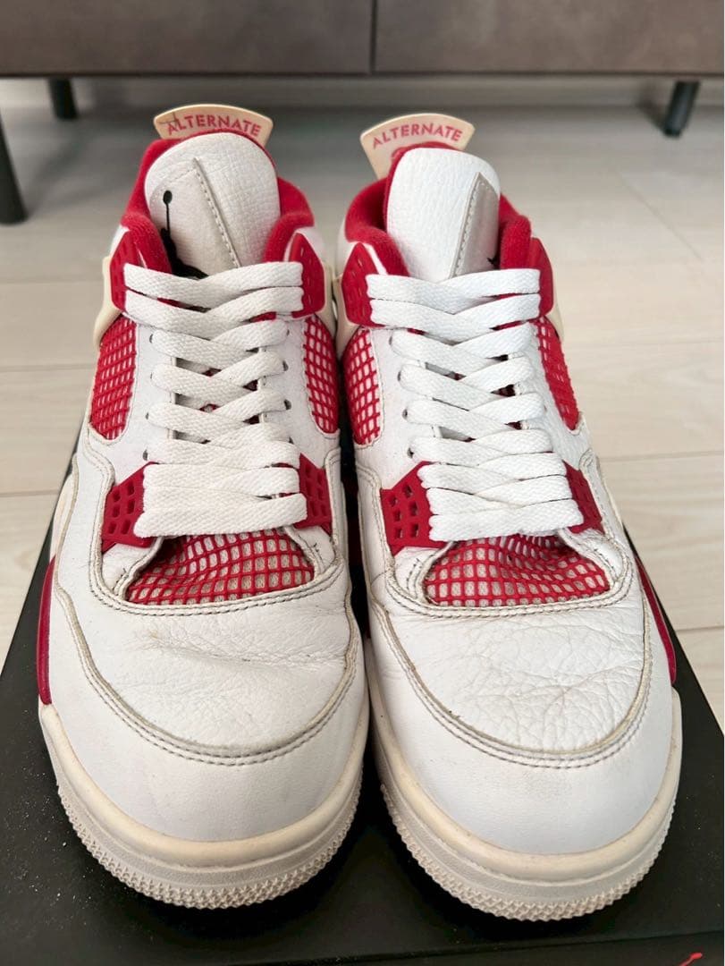 Air Jordan 4 Alternate ホワイト/レッド