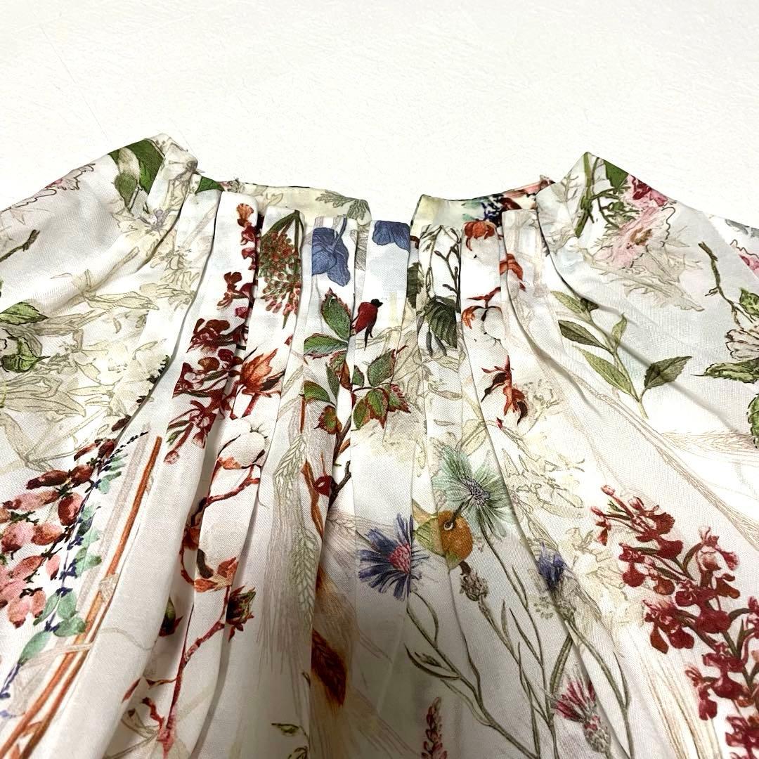 TOMORROW LAND★インクリーズフラワープリント＊ネックタックブラウス