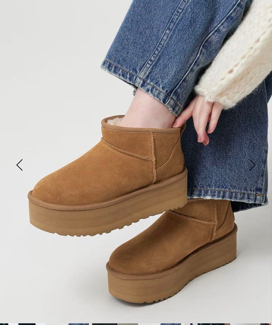 ＜UGG＞クラシック ウルトラミニプラットフォーム ブーツ チェスナット