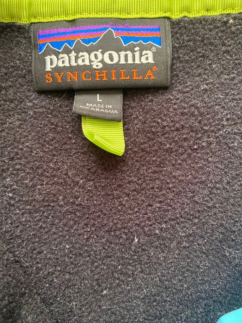patagonia フリース 黒/青