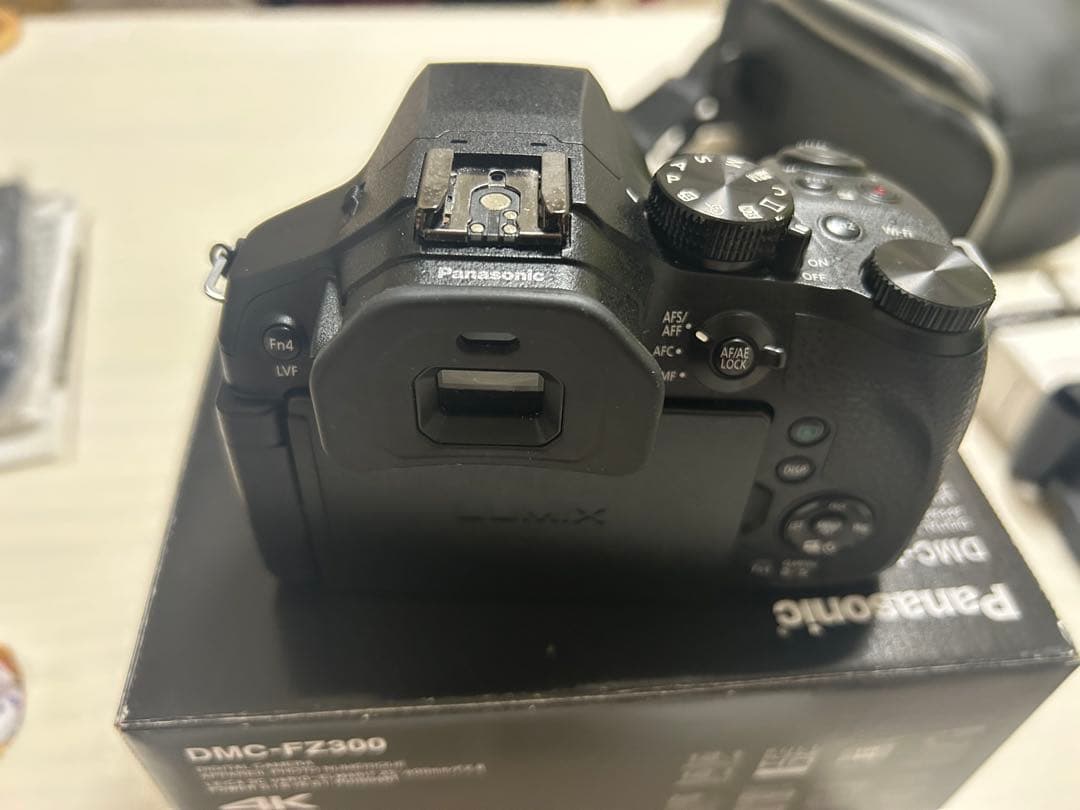 デジタルカメラ Panasonic LUMIX DMC-FZ300