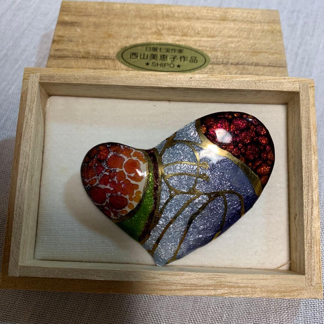未使用◾️七宝焼ブローチ◾️日展作家 西山美恵子作　ハート型　木製箱付き