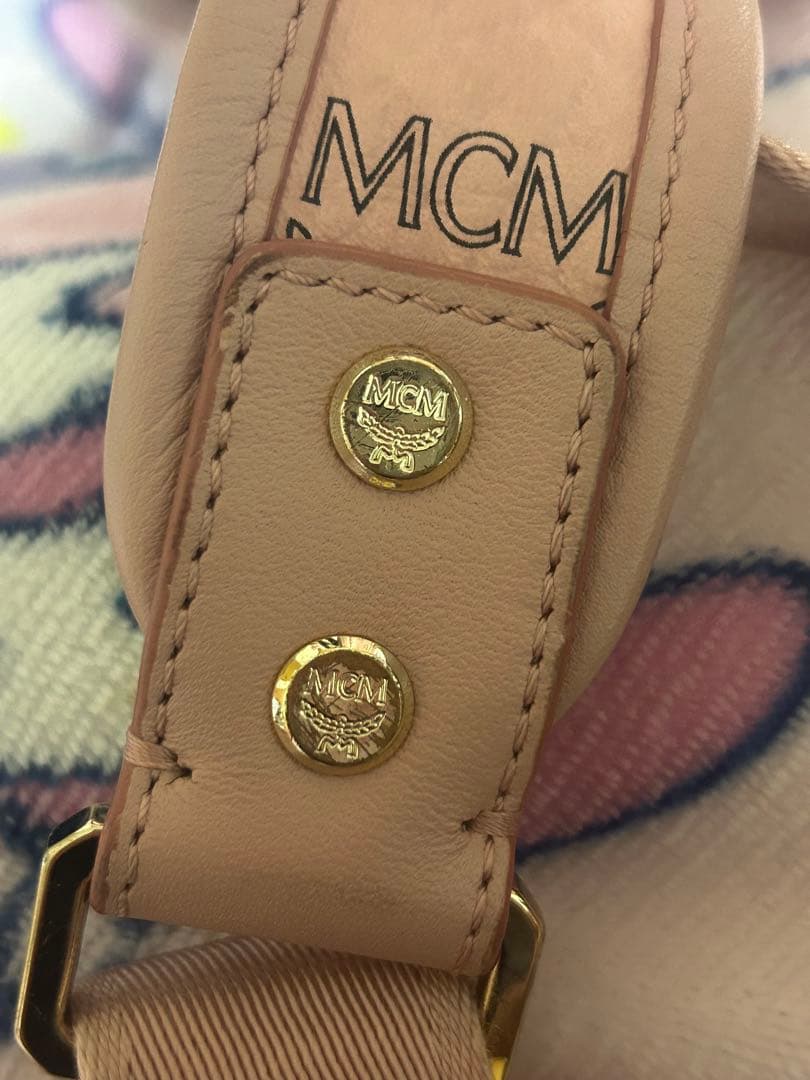 MCM ピンク リュック M ソフトピンク
