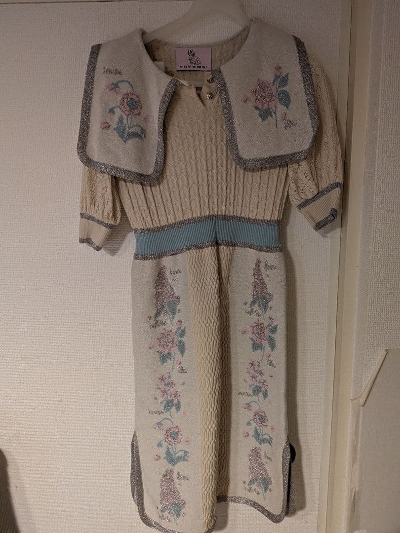 週末値下げ！縷縷夢兎ルルムウ　ラメニットワンピース　花柄