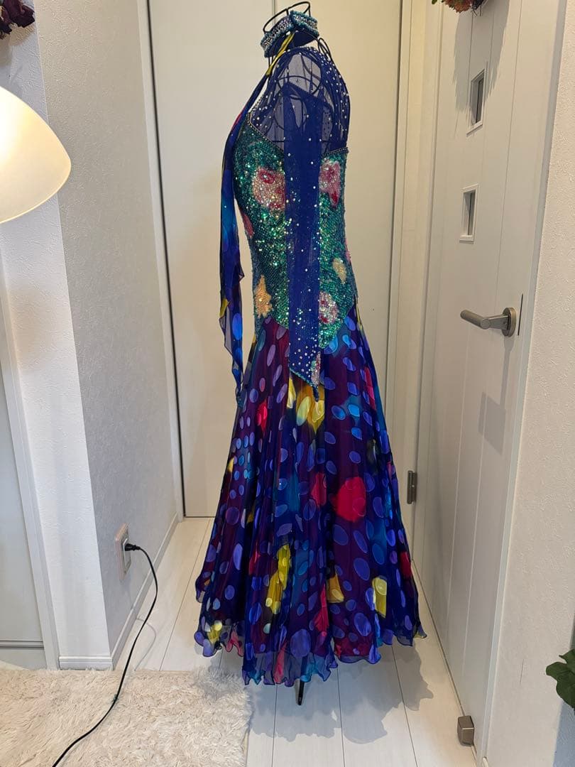 ダンスドレス 青 緑 紫