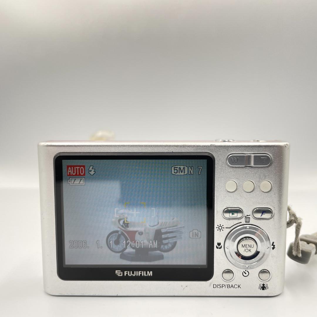 【動作品・転送特典無料あり】FUJIFILM FinePix Z3 PINK