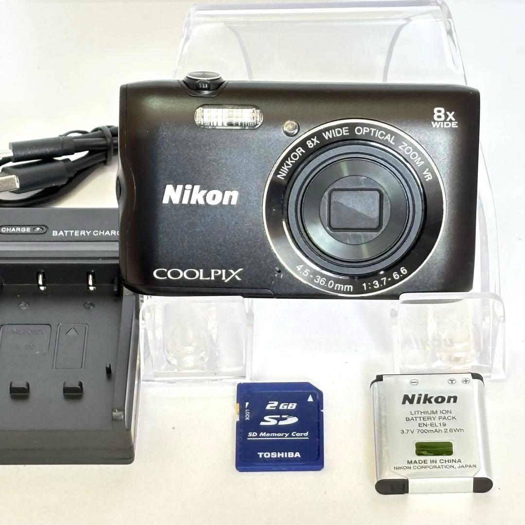 Nikon coolpix A300 ニコン　コンデジ　SDカード付【2GB】