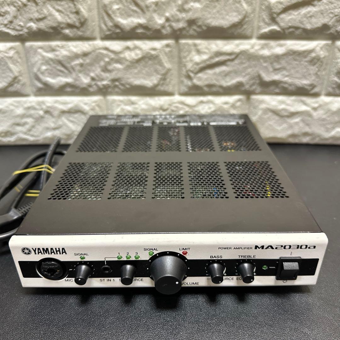 ヤマハYAMAHA MA2030a パワーアンプ ジャンク　現状品