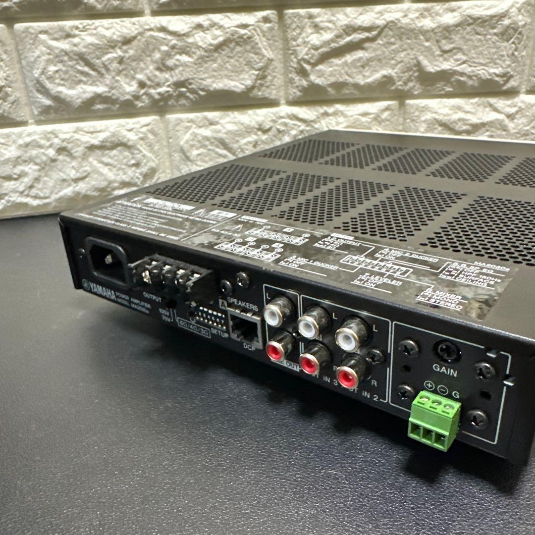 ヤマハYAMAHA MA2030a パワーアンプ ジャンク　現状品