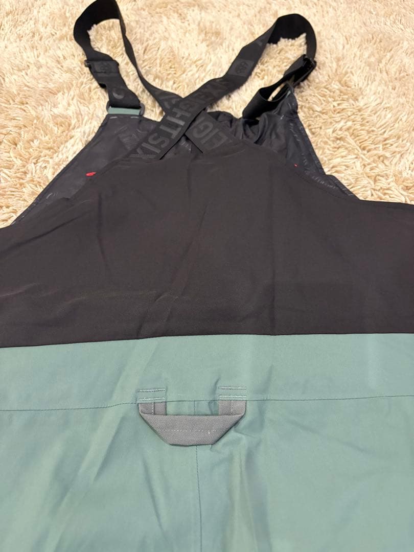 686 GORE-TEX Stretch ゴアテックスパンツ ビブパンツ