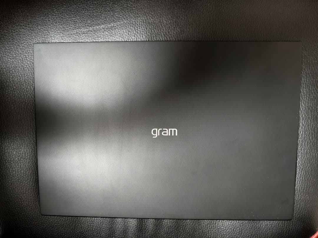 LG gram 14インチ