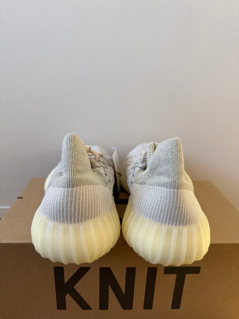 新品 adidas YEEZY 350 V2 CMPCT Slate Bone