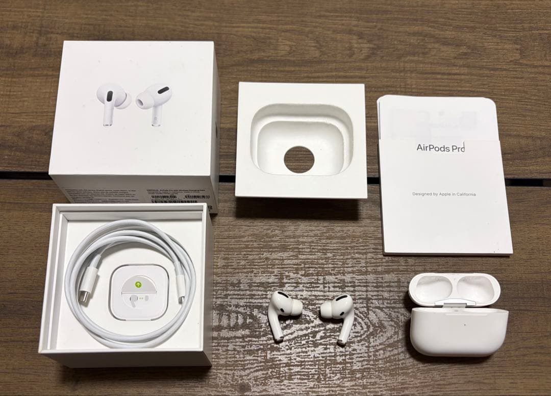 Apple Air Pods Pro 第２世代 【左イヤホンのみ不調あり】